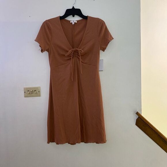 NWT BP ribbed shirt dress with tie front in tan mocha size medium - Picture 5 of 7